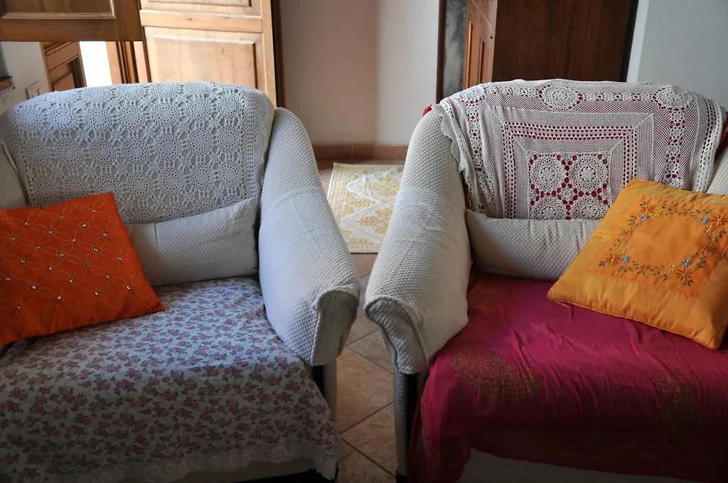 B&B Casacori オロゼーイ ベッド・アンド・ブレックファスト