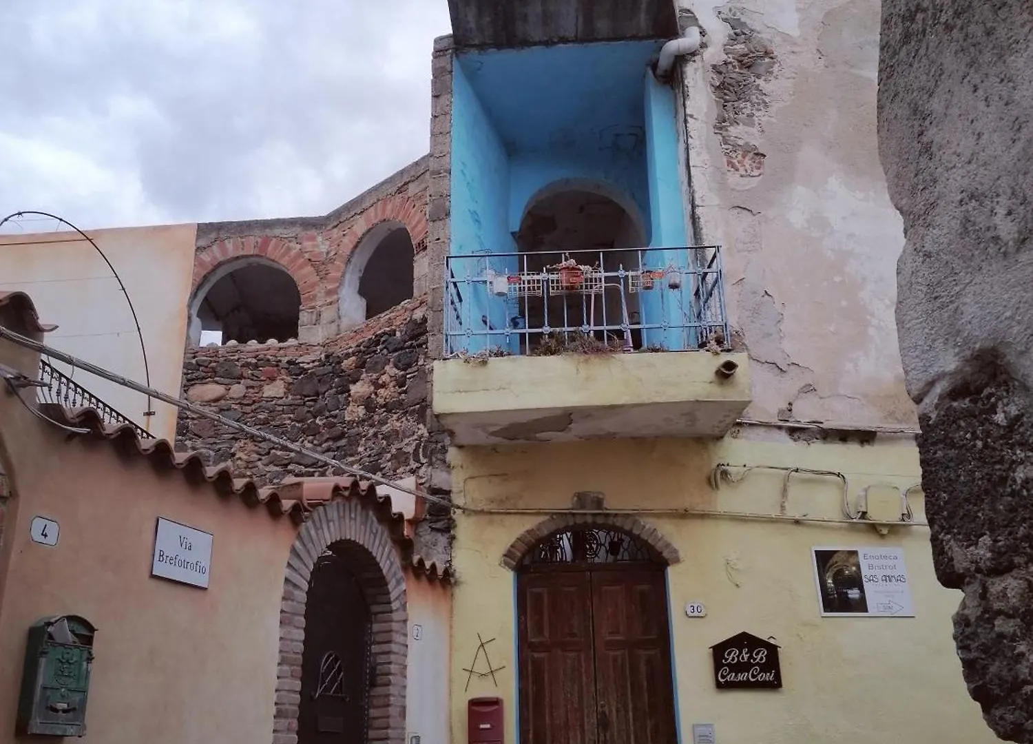 ベッド・アンド・ブレックファスト B&B Casacori オロゼーイ イタリア
