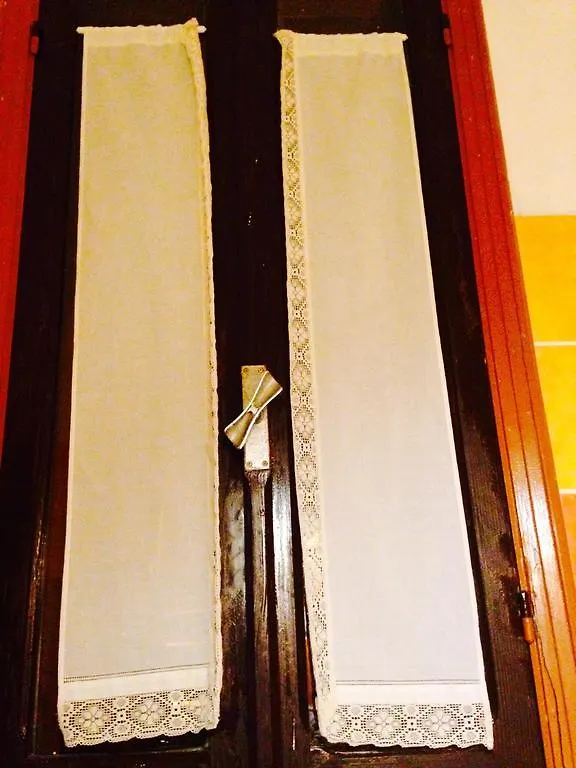 ベッド・アンド・ブレックファスト B&B Casacori オロゼーイ